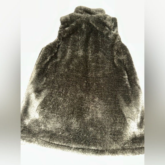 Nwot Jodifl Faux Fur Vest M Black & Tan Fuzzy Chic Fall NWOT - Picture 2 of 4